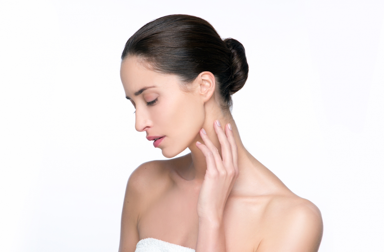 Dr. Milojević in British magazine Harperbazaar: "10 tips finding the right Botox clinic"