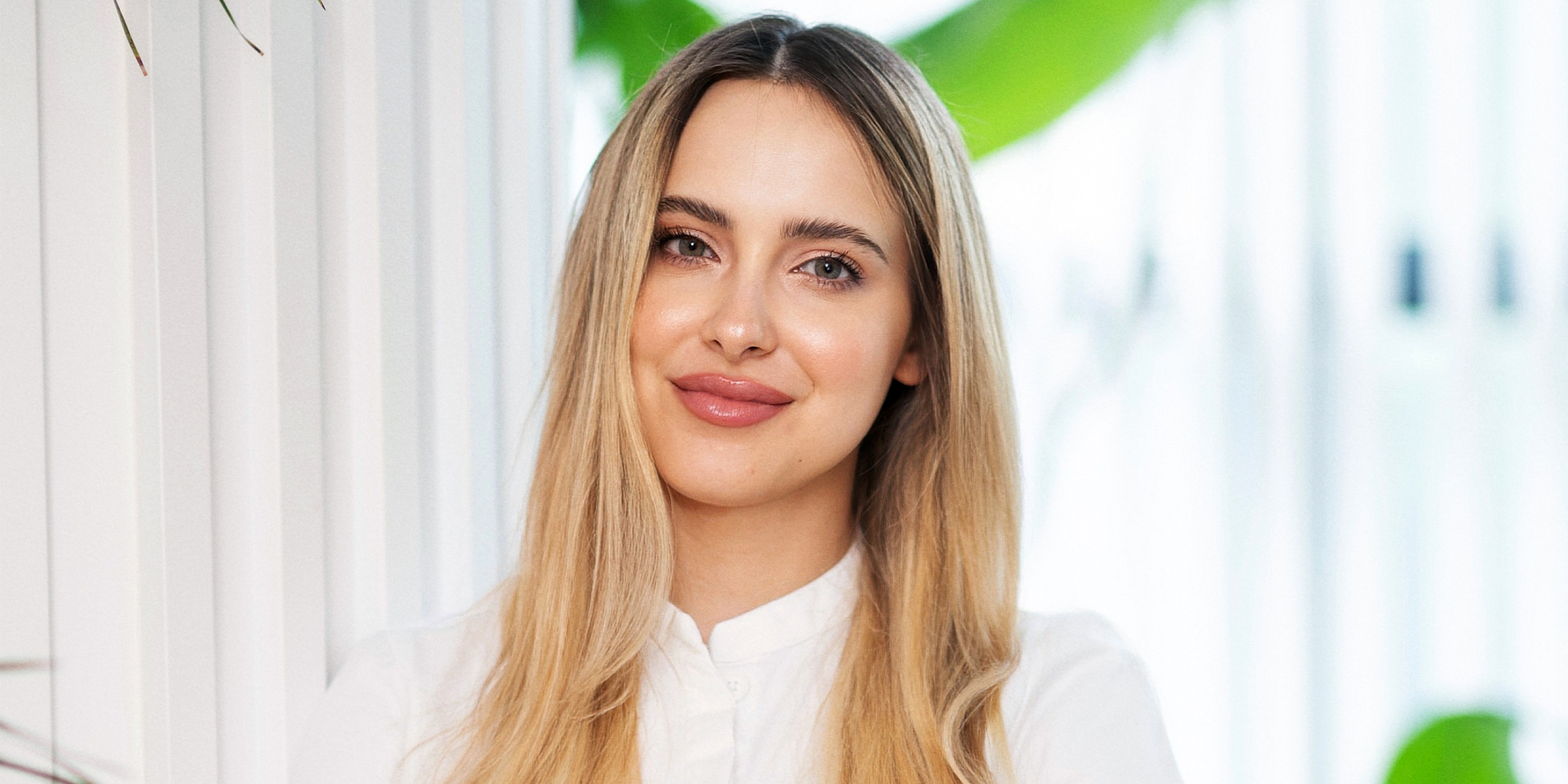 Laura Plešnar, MD